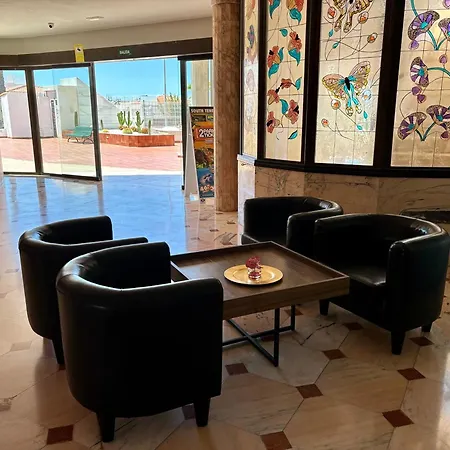 Victoria Apartment, 公寓