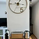 Victoria Apartment, 公寓 *