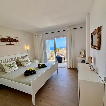 아파트 Victoria Apartment,